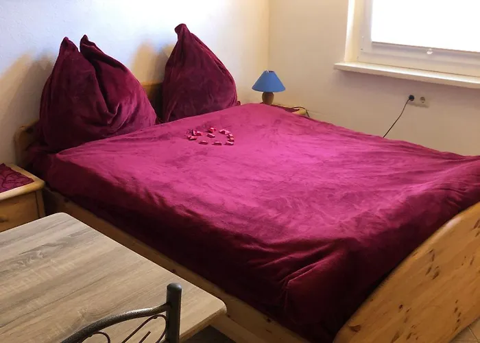 Vakantiehuis Tiny House - Auszeit Im Wald Am Badesee Tanna