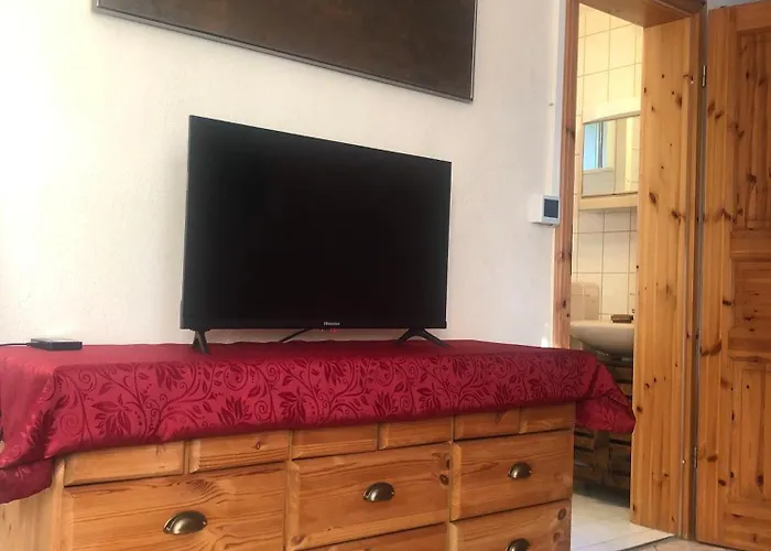 Vakantiehuis Tiny House - Auszeit Im Wald Am Badesee